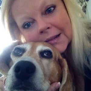 Meet your Posher, Evelyn